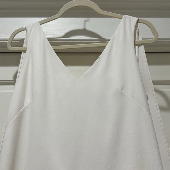 White house black market dress. White. Size 8 - Picture 2 of 3